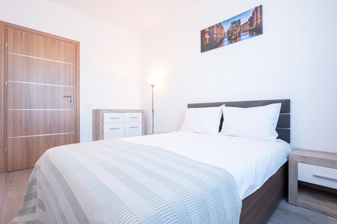Apartamento Serene Flat Oradea Exterior foto